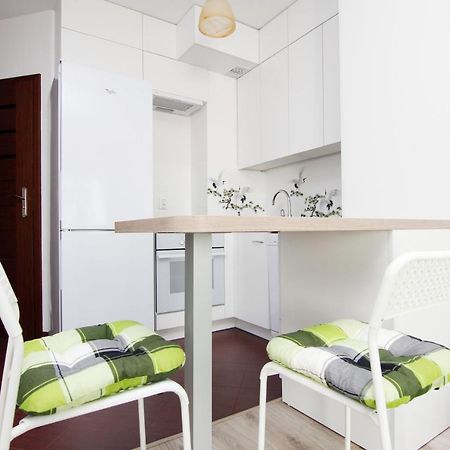 Blue River - Klimasa - Taras - Private Apartment Вроцлав Екстериор снимка