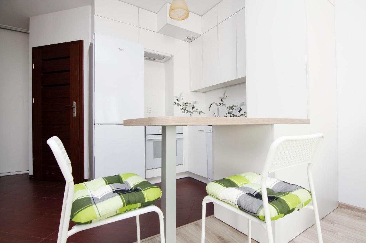 Blue River - Klimasa - Taras - Private Apartment Вроцлав Екстериор снимка