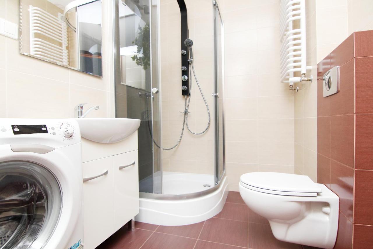 Blue River - Klimasa - Taras - Private Apartment Вроцлав Екстериор снимка