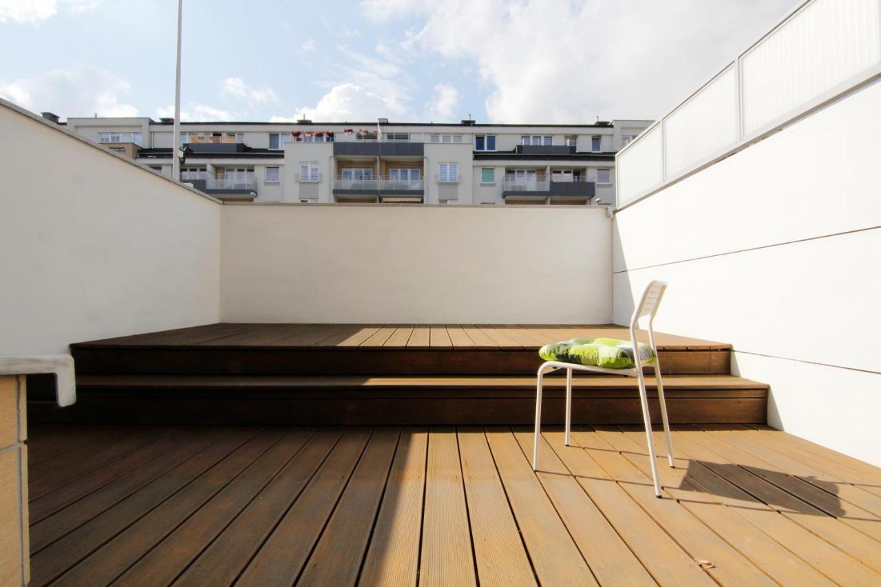 Blue River - Klimasa - Taras - Private Apartment Вроцлав Екстериор снимка